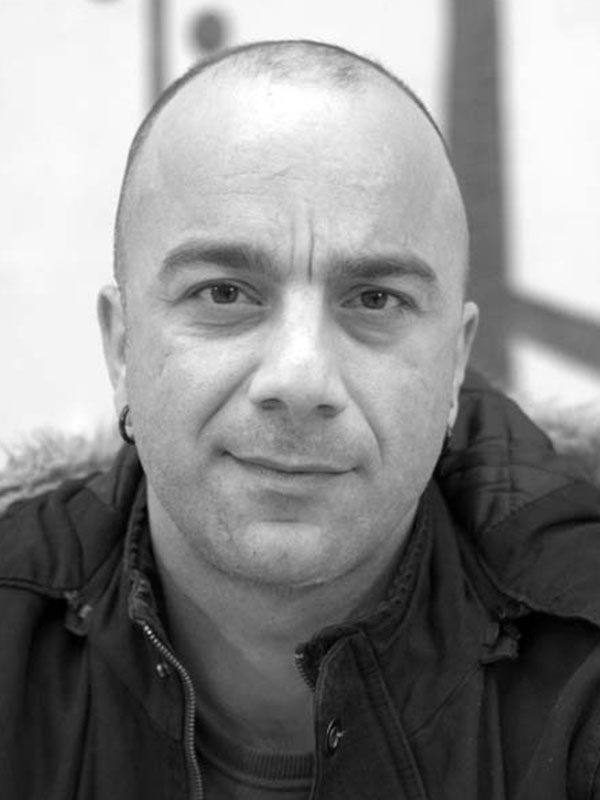 Bülent Bayrak Resmi