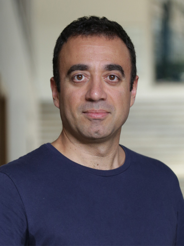 Gökhan Deneç Resmi