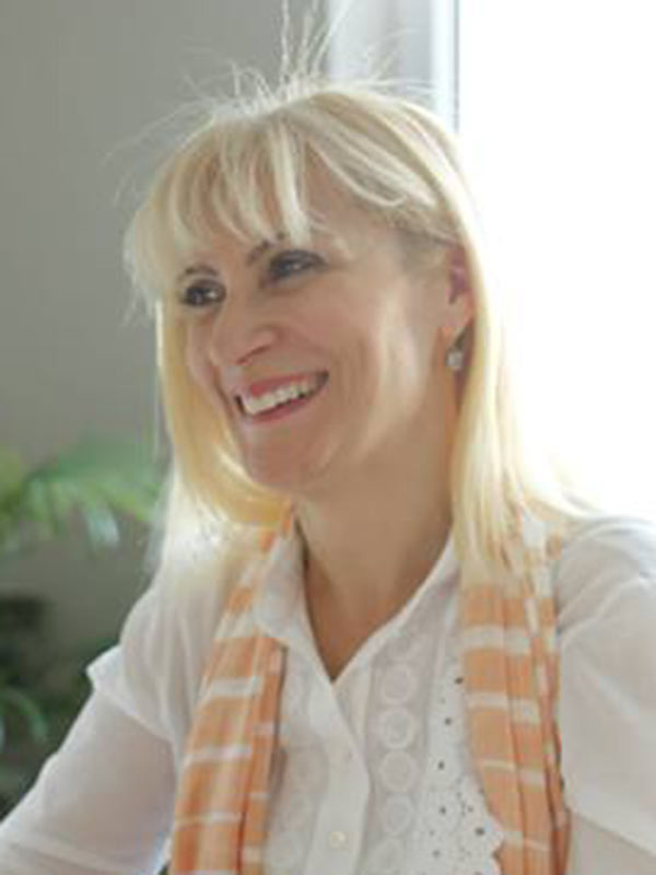 Medina Yavuz Almaç Resmi