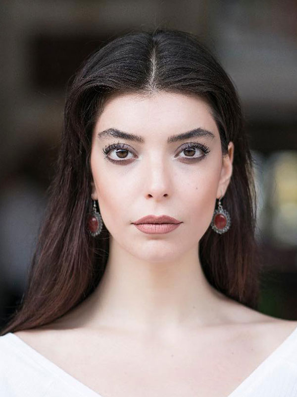 Nazlı Yanılmaz Resmi