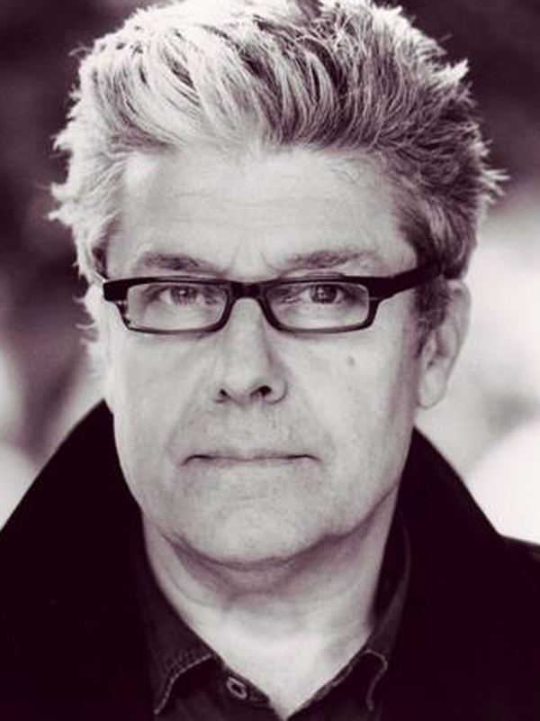 Patrick Barlow Resmi