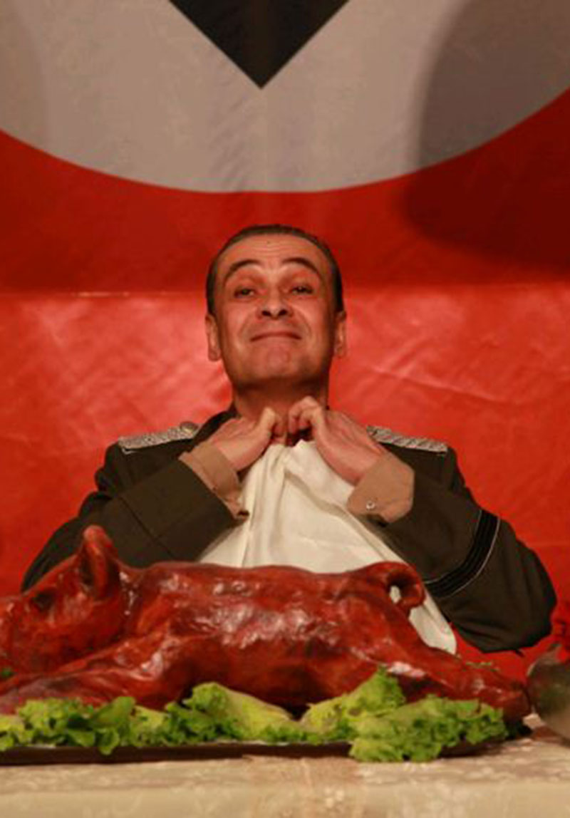 Beyaz Evin Külleri Poster