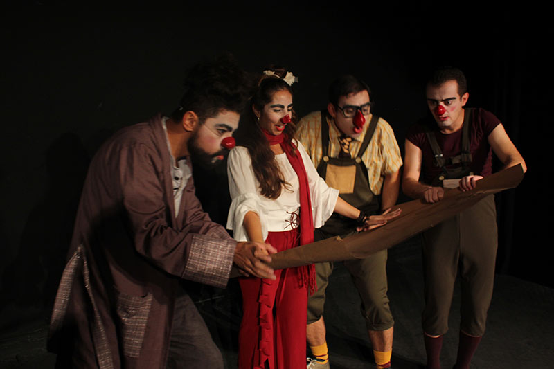 Bir Acayip Taşınma Galeri 6