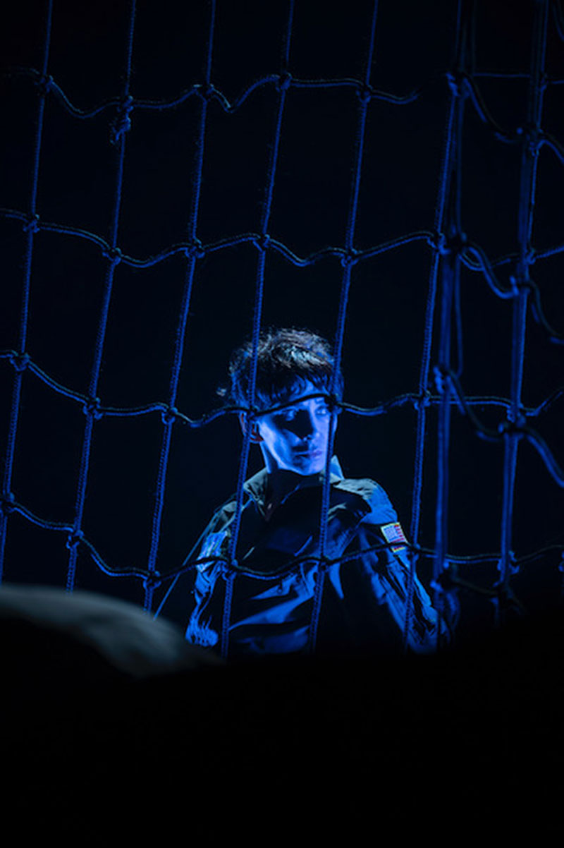 Cezalı (Grounded) Galeri 8