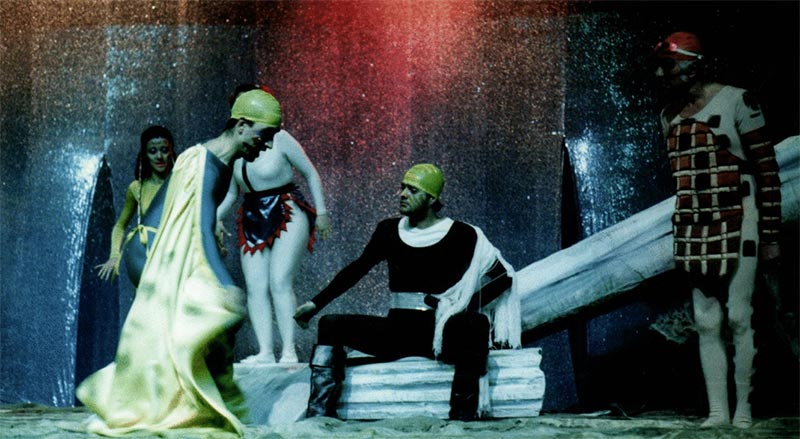 Deniz Dibinde Zil Sesi Galeri 6