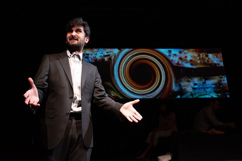 Manhattan’ın İyi Tanrısı Galeri 6