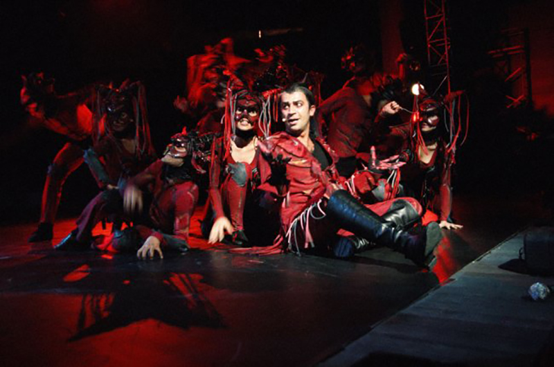 Mucizeler Komedisi Galeri 10